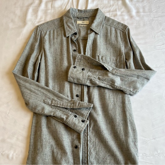 Aritzia TNA Shirt Grey size XXS - Picture 2 of 5
